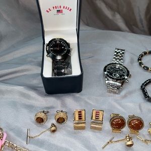 Assorted jewelry lot